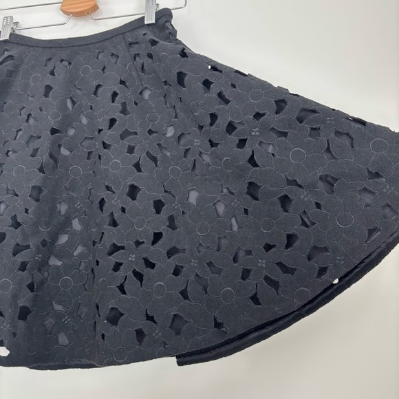 Jill Stuart Black Wool Floral Cut Out A-Line Skirt 0 - Picture 4 of 8